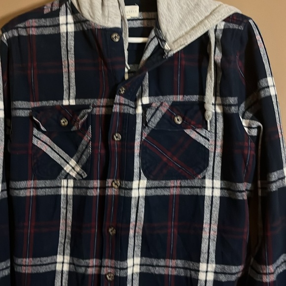 Hooded flannel button up shacket l2 - Picture 2 of 3
